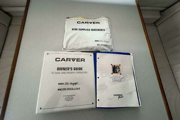 Carver 370 Voyager Yacht For Sale