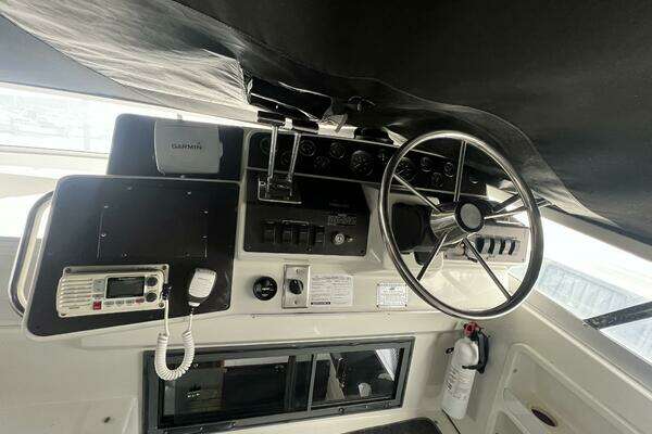 Carver 370 Voyager Yacht For Sale