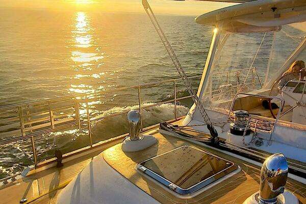 Bluewater 56 Yacht For Sale