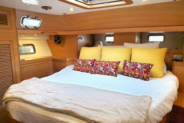 Bluewater 56 Yacht For Sale