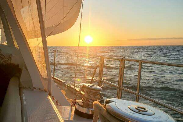 Bluewater 56 Yacht For Sale