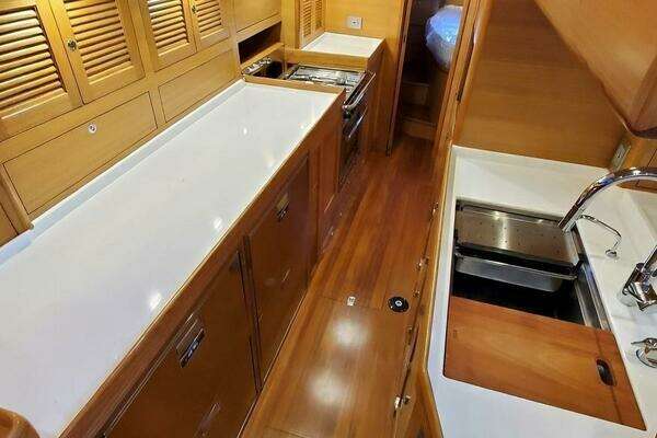 Bluewater 56 Yacht For Sale
