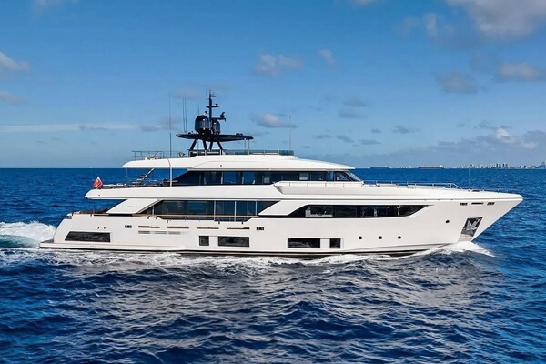 TITO EL PATRON 121ft Custom Line Yacht For Sale