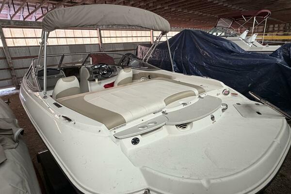 20ft Stingray Yacht For Sale