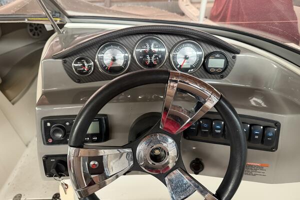 20ft Stingray Yacht For Sale