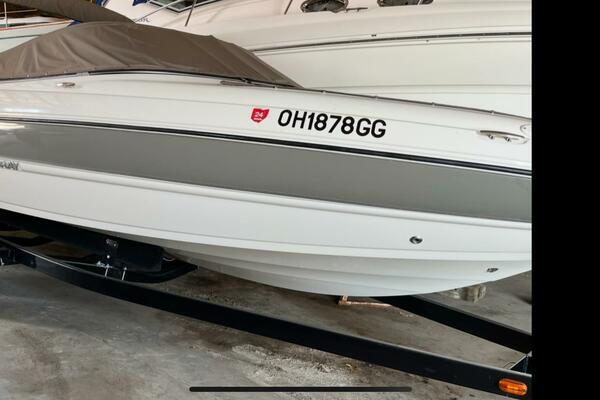 20ft Stingray Yacht For Sale