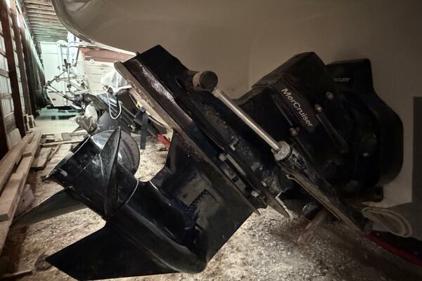 20ft Stingray Yacht For Sale