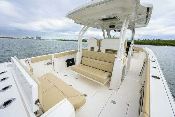 Pursuit S 328 Yacht For Sale