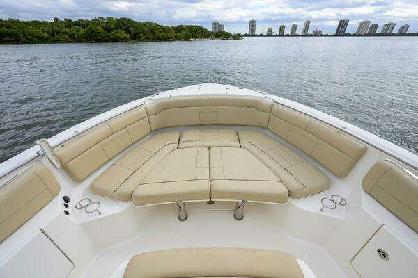Pursuit S 328 Yacht For Sale