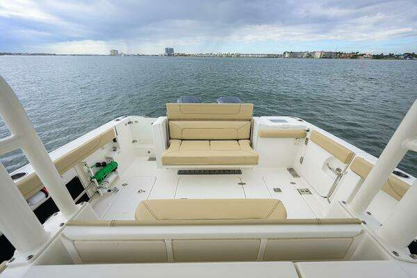 Pursuit S 328 Yacht For Sale
