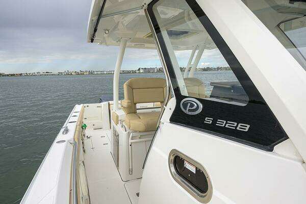 Pursuit S 328 Yacht For Sale