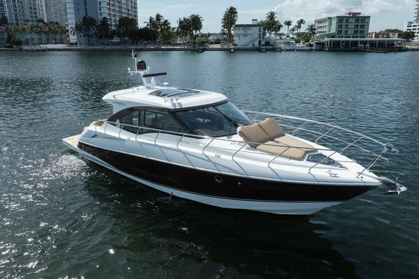 CHASSAN 45ft Cruisers Yachts Yacht For Sale