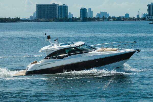 Cruisers Yachts 45 Cantius Yacht For Sale
