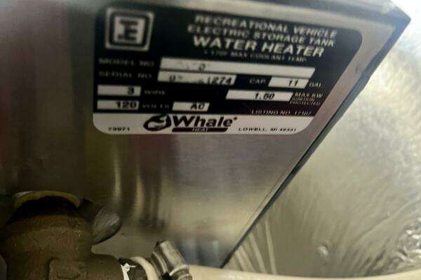 Cruisers Yachts 45 Cantius Yacht For Sale