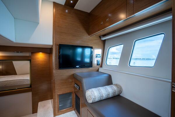 CHASSAN 45ft Cruisers Yachts Yacht For Sale