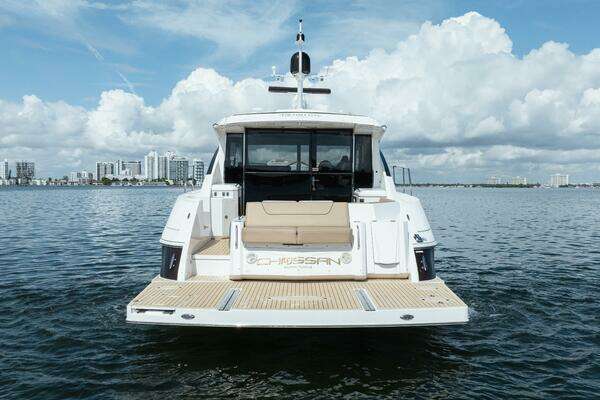 Cruisers Yachts 45 Cantius Yacht For Sale