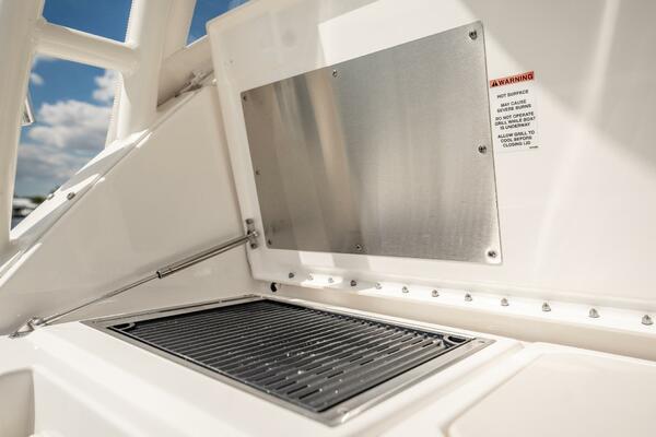 TL Sea 32ft Pursuit Yacht For Sale