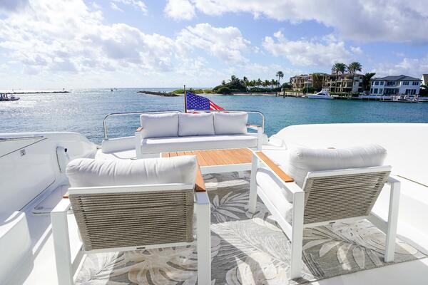 Eleonora  80ft Lazzara Yachts Yacht For Sale