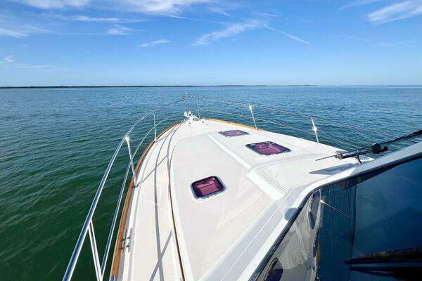 Sabre 38 Hard Top Express Yacht For Sale