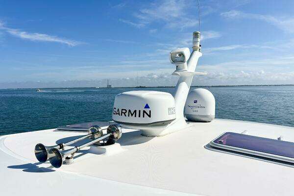 Sabre 38 Hard Top Express Yacht For Sale