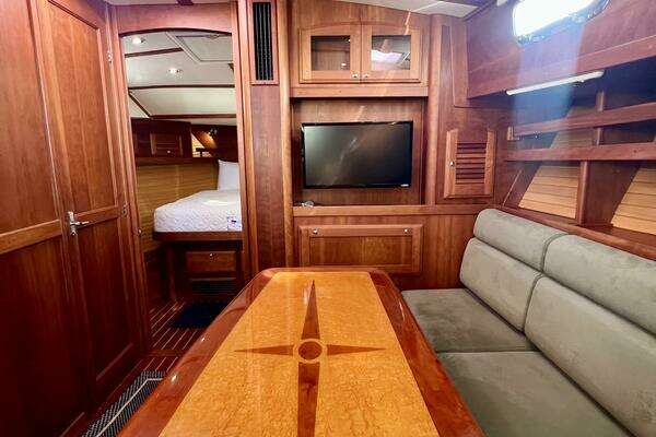 Sabre 38 Hard Top Express Yacht For Sale