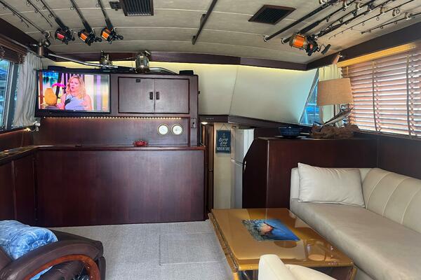 LAID BACK 46ft Bertram Yacht For Sale