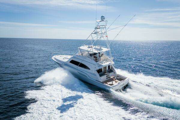 Bertram 67 Convertible Yacht For Sale