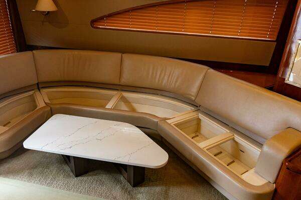 Bertram 67 Convertible Yacht For Sale