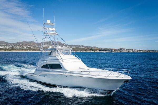 Bertram 67 Convertible Yacht For Sale