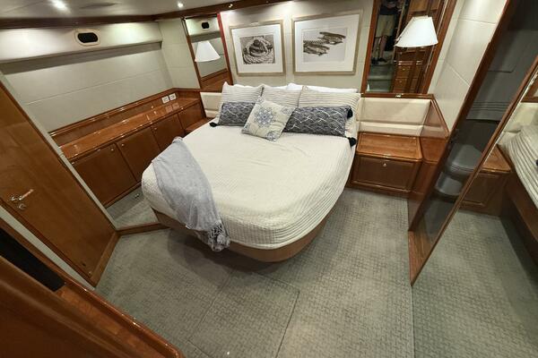 Bertram 67 - Chill 'N -