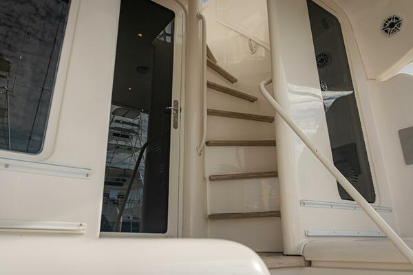 Bertram 67 - Chill 'N -