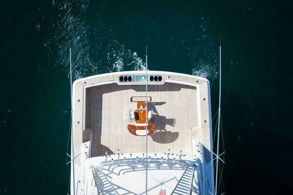 Photo of the 2003 Bertram 67 Convertible "Chill 'N"