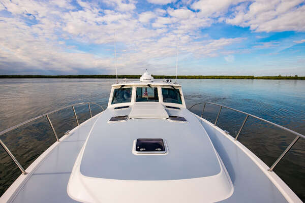 MJM 53Z Yacht For Sale