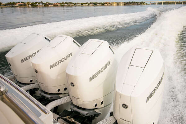 MJM 53Z Yacht For Sale