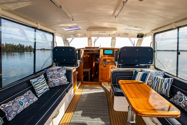 53ft MJM Yacht For Sale