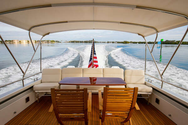 MJM 53Z Yacht For Sale