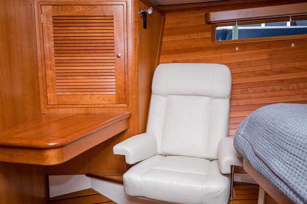 MJM 53Z Yacht For Sale