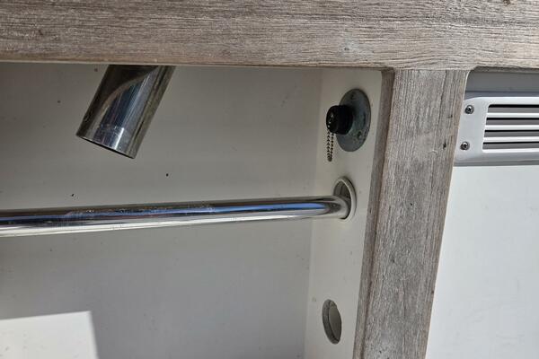 HuddaHoo 30ft True World Marine Yacht For Sale