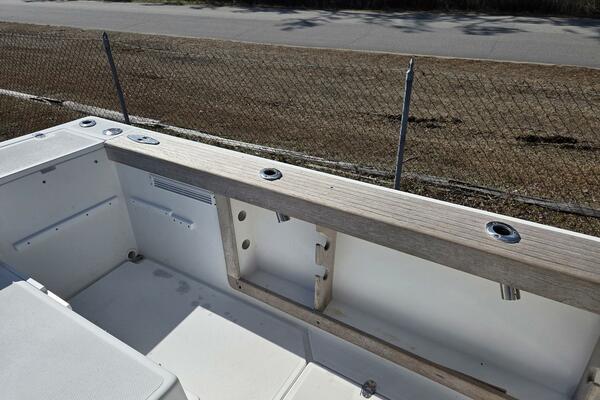 HuddaHoo 30ft True World Marine Yacht For Sale