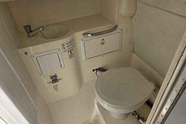 HuddaHoo 30ft True World Marine Yacht For Sale