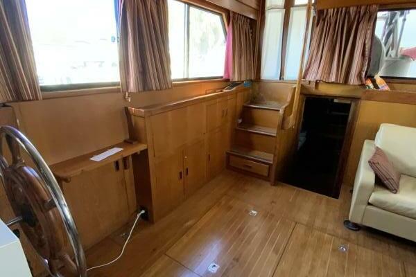 MAKIN MEMORIES 41ft President Yacht For Sale