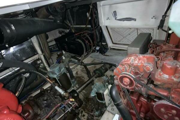 MAKIN MEMORIES 41ft President Yacht For Sale