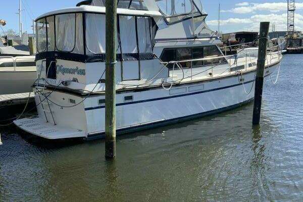 Photo of the 1987 President 41 Double Cabin Motor Yacht "MAKIN MEMORIES"