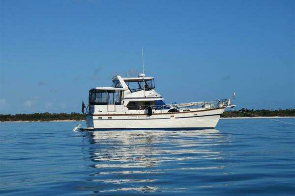 Photo of the 1987 President 41 Double Cabin Motor Yacht "MAKIN MEMORIES"