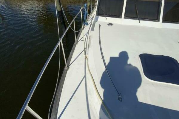 MAKIN MEMORIES 41ft President Yacht For Sale