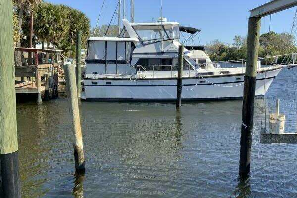 Photo of the 1987 President 41 Double Cabin Motor Yacht "MAKIN MEMORIES"