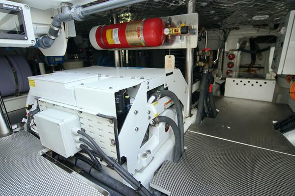 56ft Uniesse Yacht For Sale