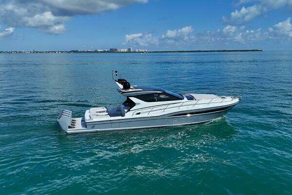 Uniesse HTC5P Yacht For Sale