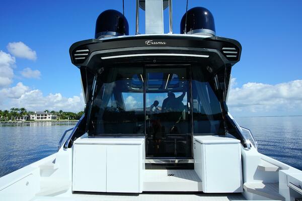 56ft Uniesse Yacht For Sale