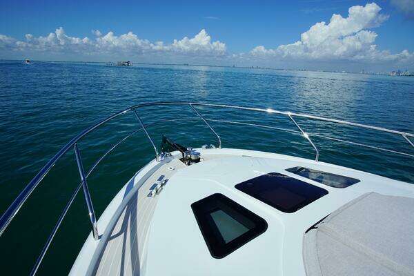 Uniesse HTC5P Yacht For Sale